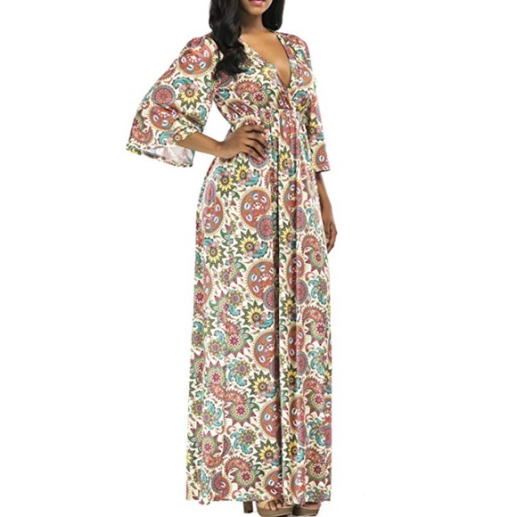Paisley Floral Print Plus Size Bohemian VNeck Maxi - Picture 5 of 6